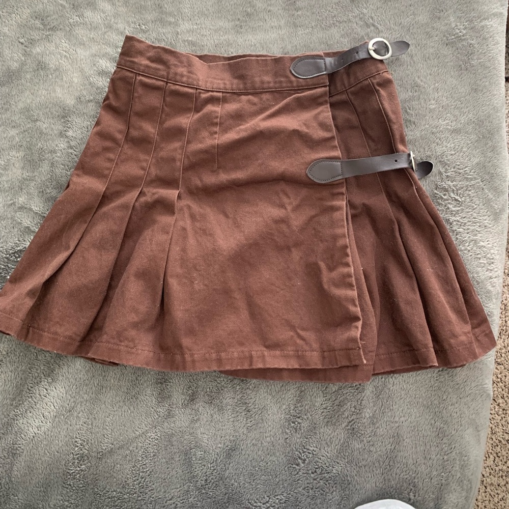 Brown Pleated Skirt with Buckles